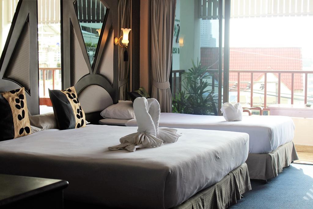 Hotel Kelly'S Residency Patong Exterior foto