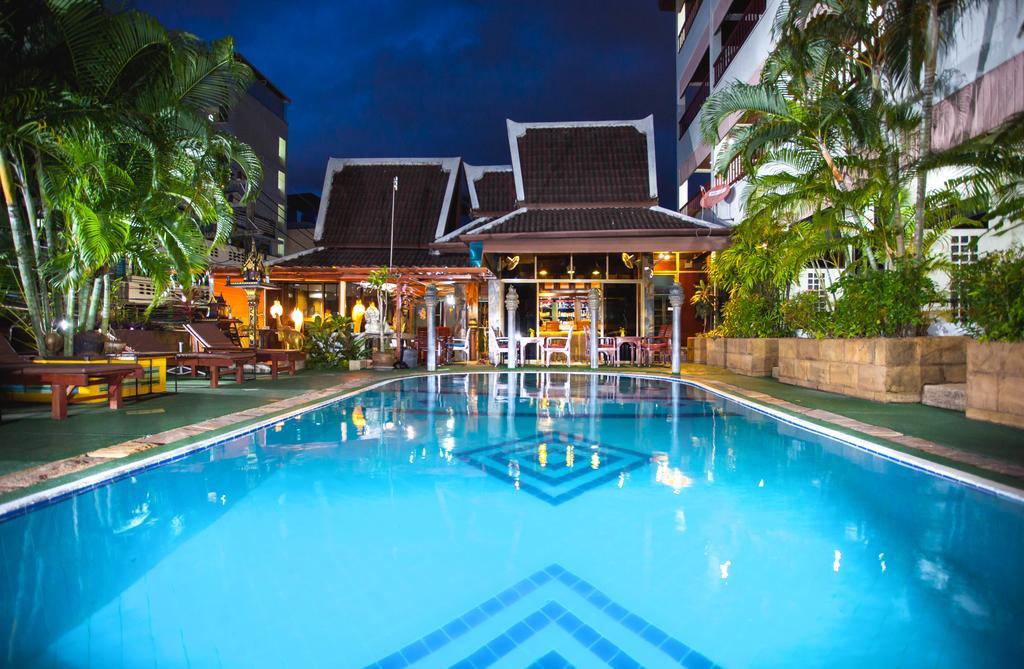 Hotel Kelly'S Residency Patong Exterior foto